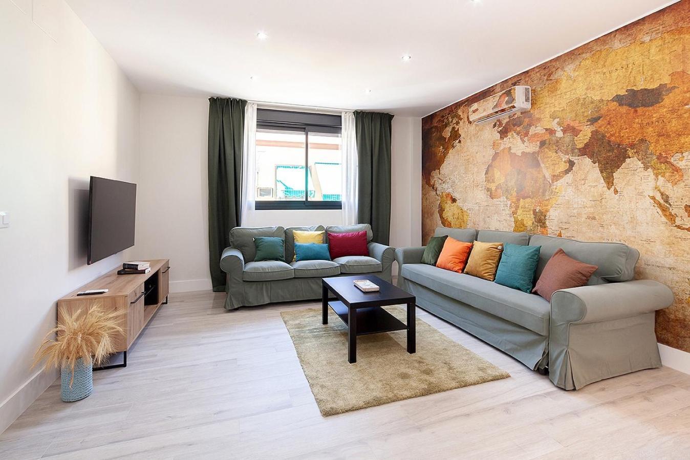 Family Home Suits Encantos De Sevilla Exterior photo
